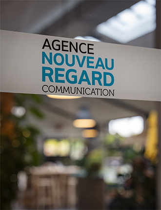 Agence Nouveau regard au rez-de-chaussé